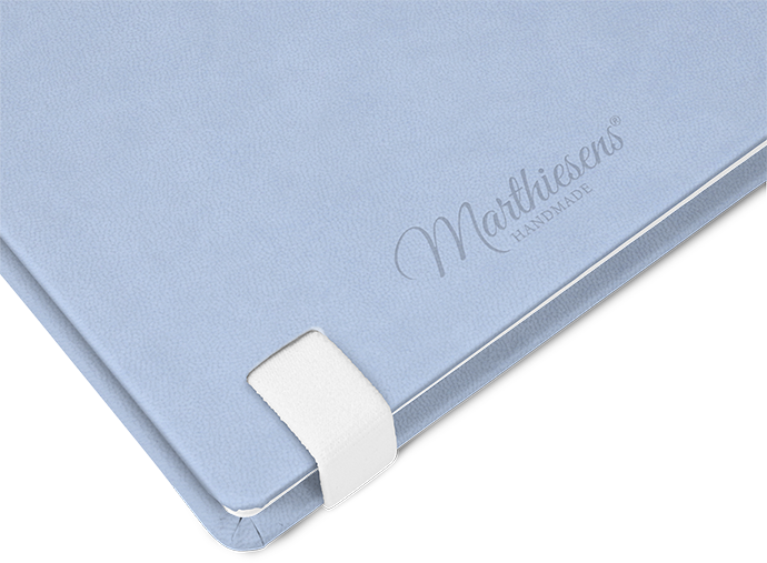 "Light Blue" - Large mit deinem Umschlagdesign "Light Blue" - Large mit deinem Umschlagdesign
